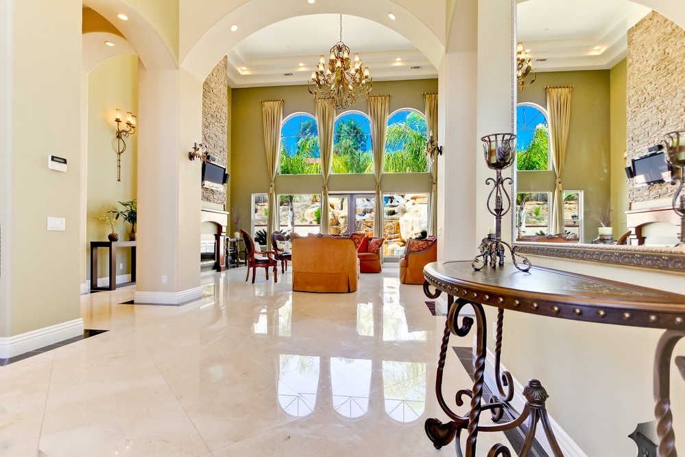 Virtual tour photo 4 of 84 for 12156 Lilac Heights