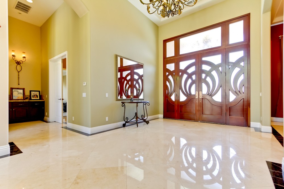 Virtual tour photo 6 of 84 for 12156 Lilac Heights