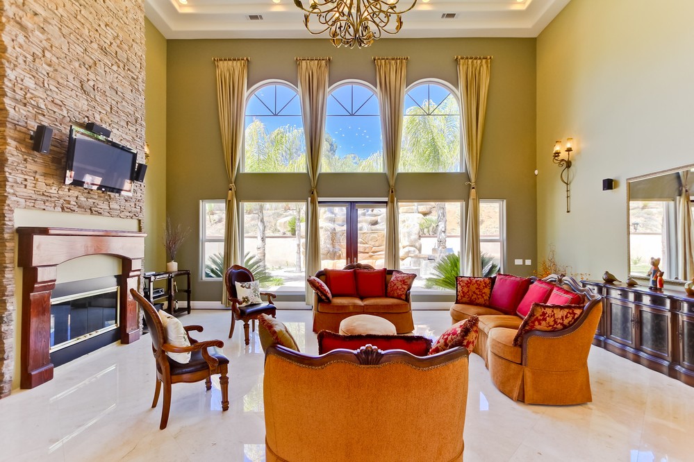 Virtual tour photo 7 of 84 for 12156 Lilac Heights