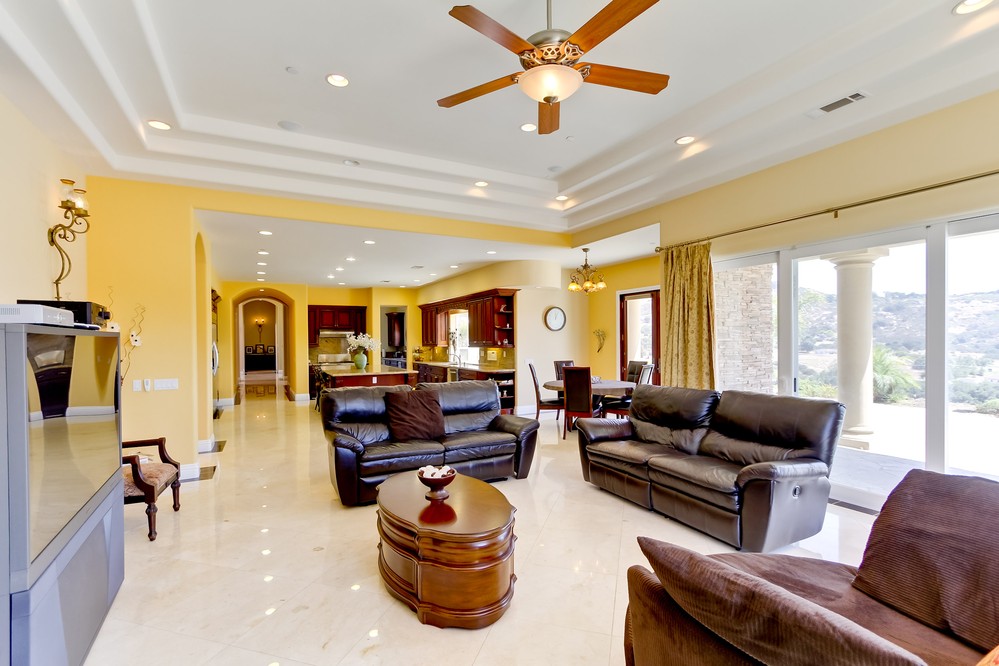 Virtual tour photo 18 of 84 for 12156 Lilac Heights