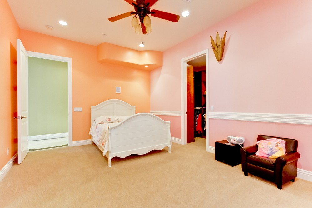 Virtual tour photo 42 of 84 for 12156 Lilac Heights
