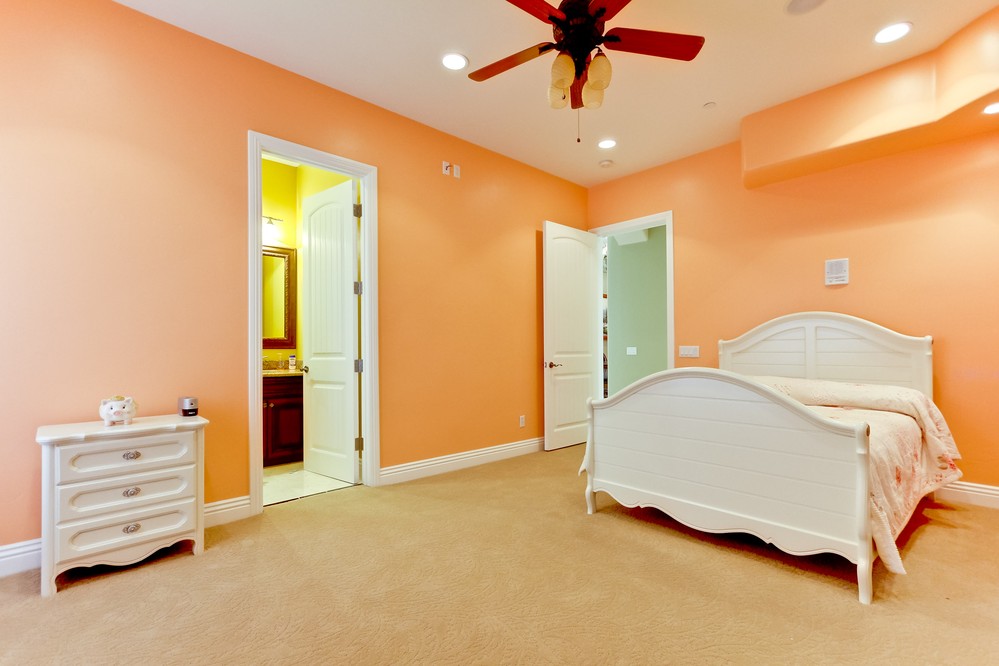 Virtual tour photo 43 of 84 for 12156 Lilac Heights