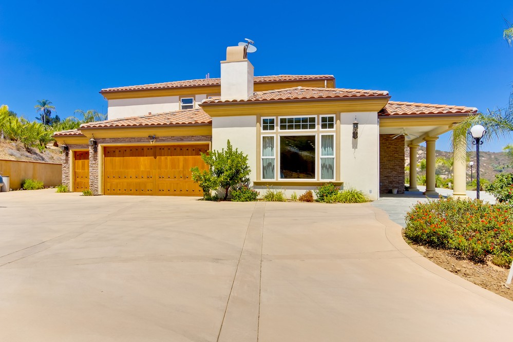 Virtual tour photo 70 of 84 for 12156 Lilac Heights