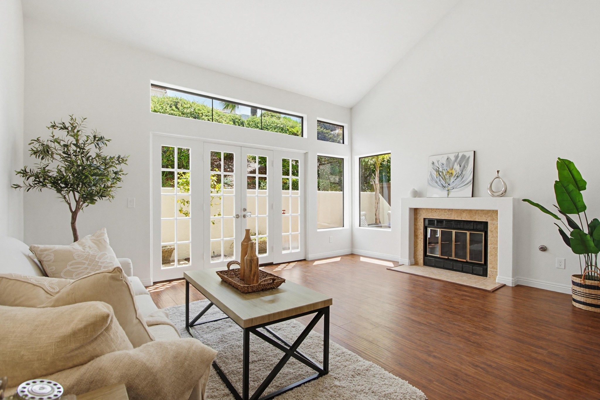 Virtual tour photo 10 of 69 for 12165 Sand Trap Row