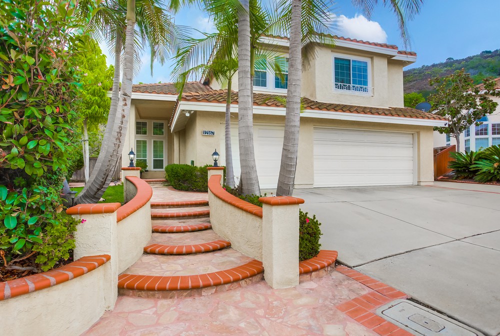 Virtual tour photo 5 of 73 for 12167 Branicole Ln