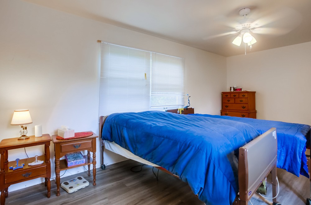 Virtual tour photo 22 of 39 for 1217 Wilbur Ave