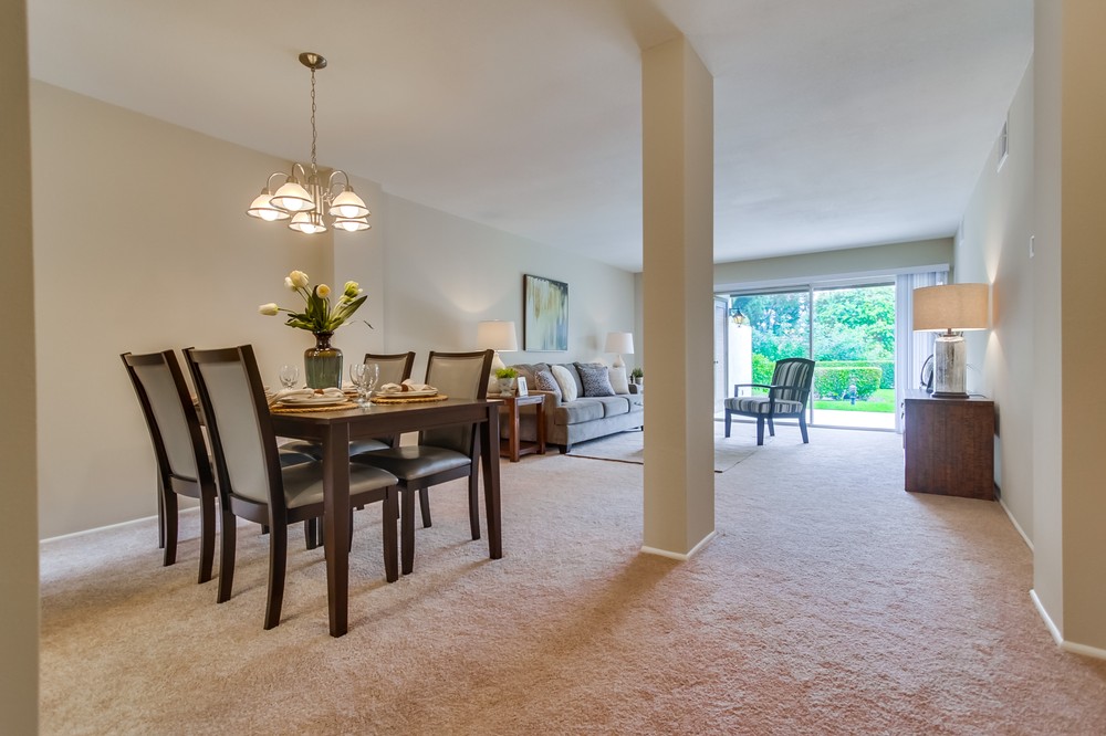 Virtual tour photo 7 of 45 for 12174 Rancho Bernardo Rd