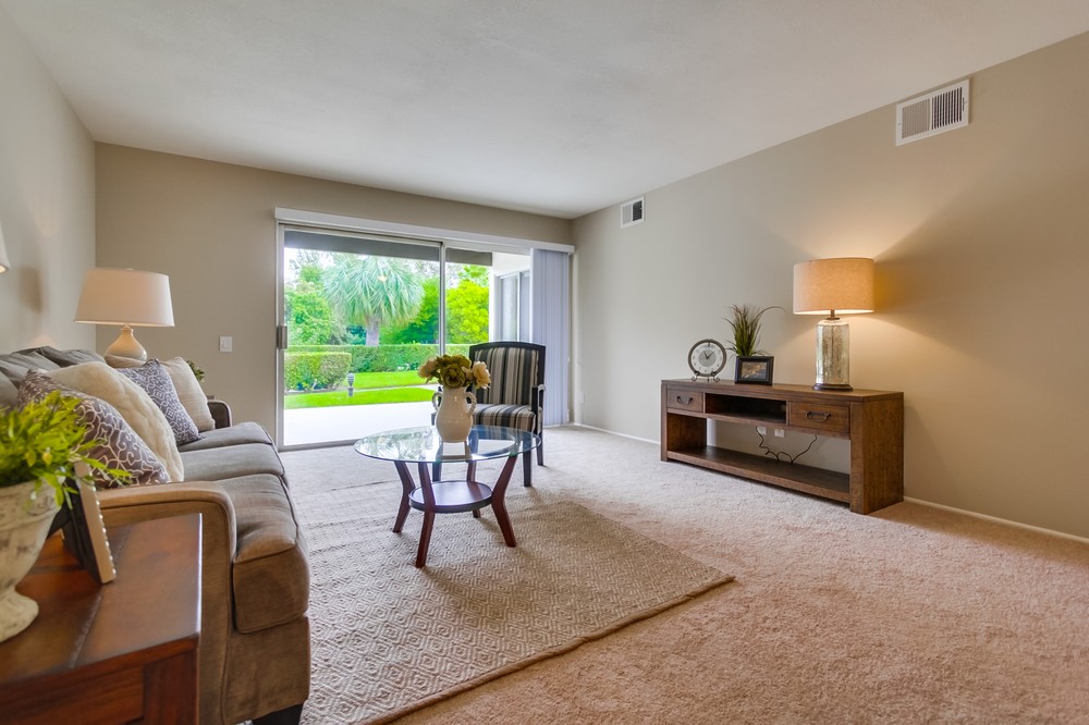 Virtual tour photo 9 of 45 for 12174 Rancho Bernardo Rd
