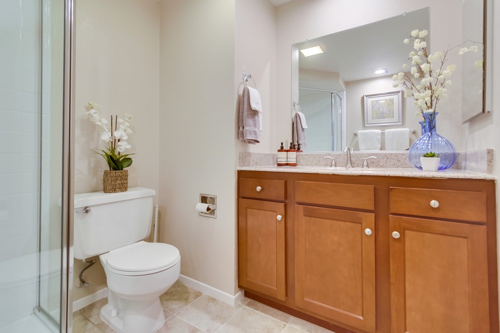 Virtual tour photo 22 of 45 for 12174 Rancho Bernardo Rd