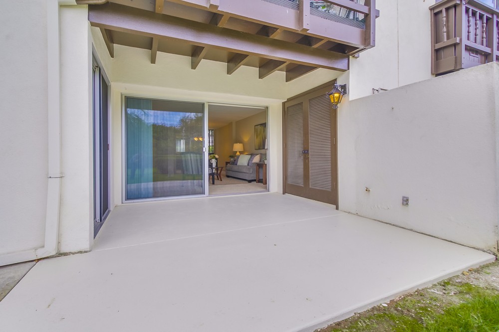 Virtual tour photo 32 of 45 for 12174 Rancho Bernardo Rd