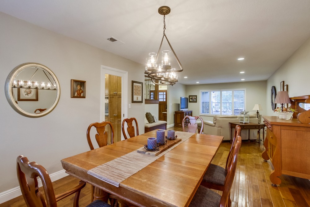 Virtual tour photo 18 of 64 for 12181 Charbono St