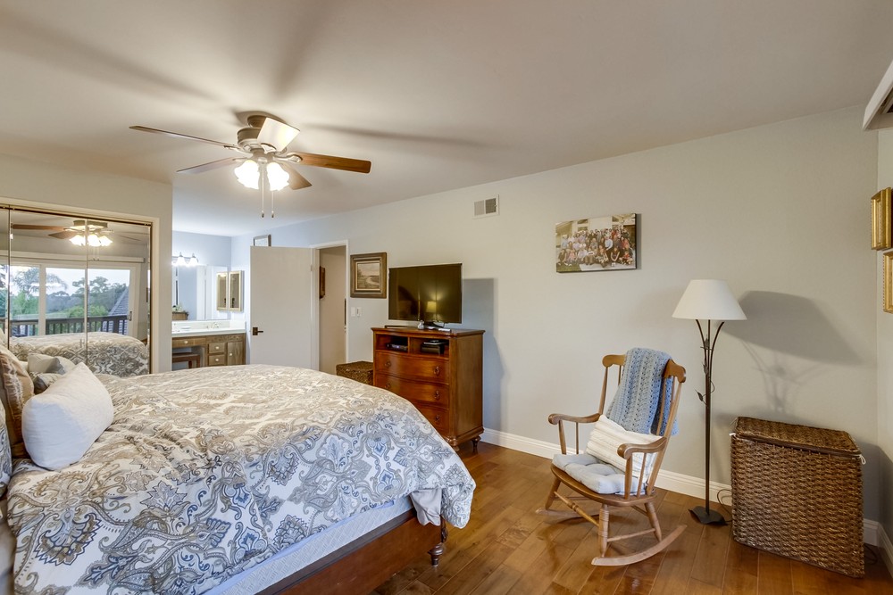 Virtual tour photo 36 of 64 for 12181 Charbono St
