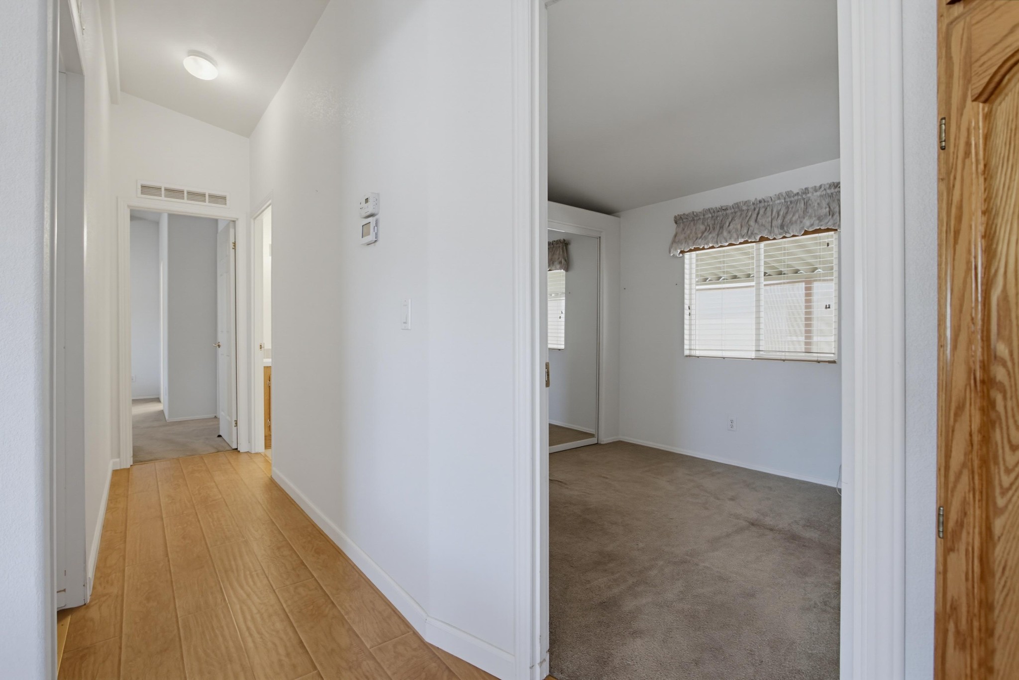 Virtual tour photo 27 of 54 for 1219 E Barham Dr Spc 127