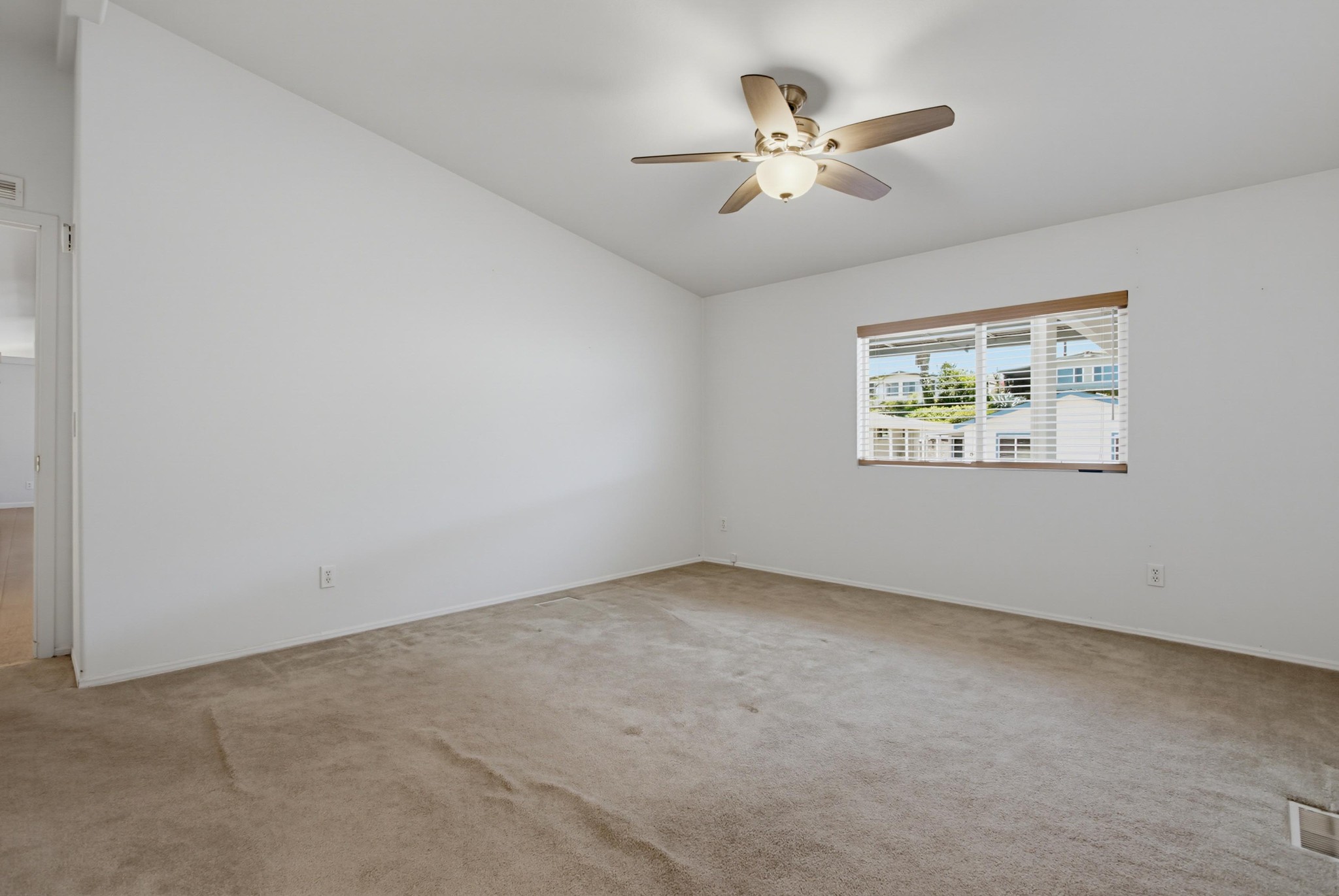 Virtual tour photo 37 of 54 for 1219 E Barham Dr Spc 127