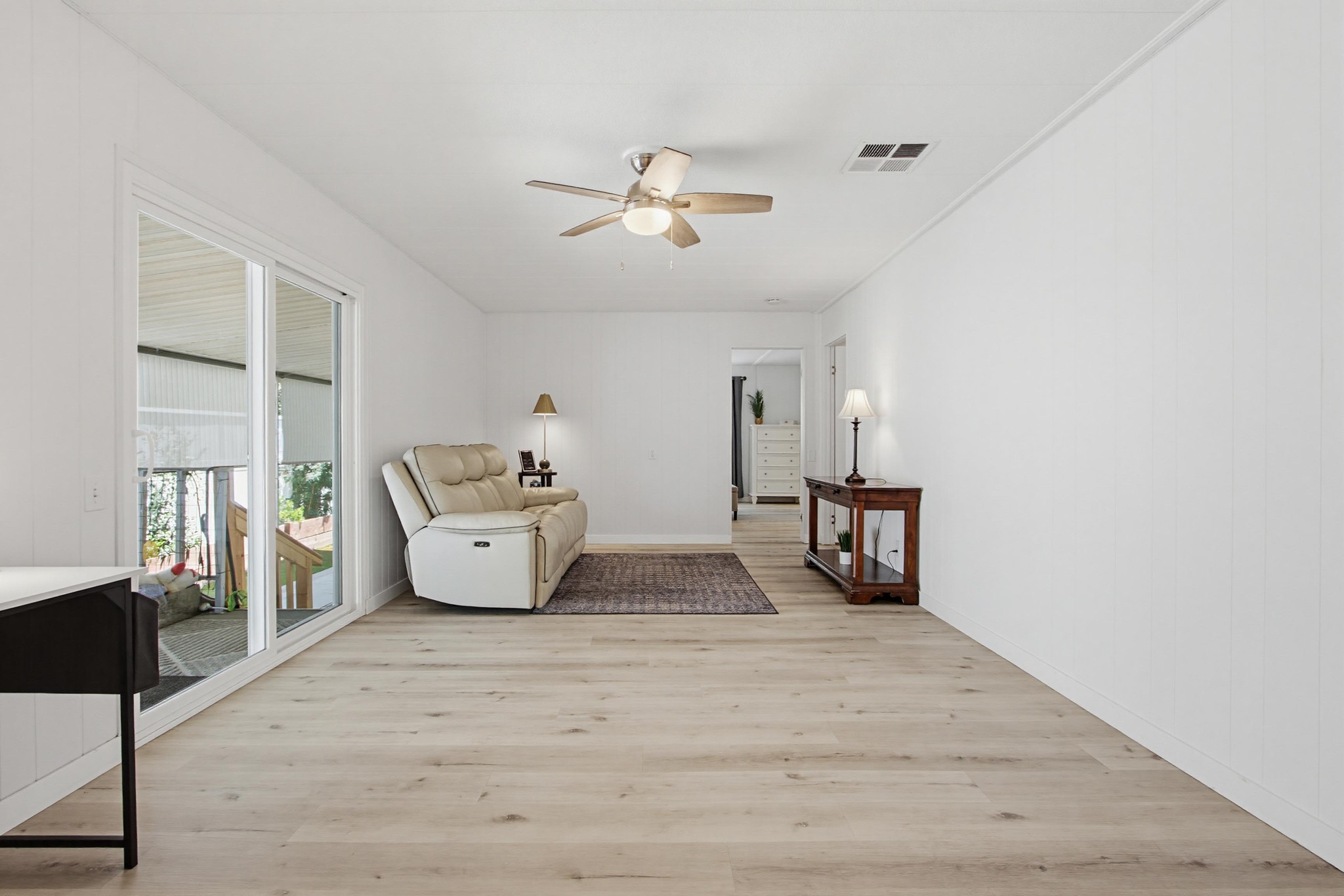 Virtual tour photo 24 of 55 for 1219 E Barham Dr Spc 178