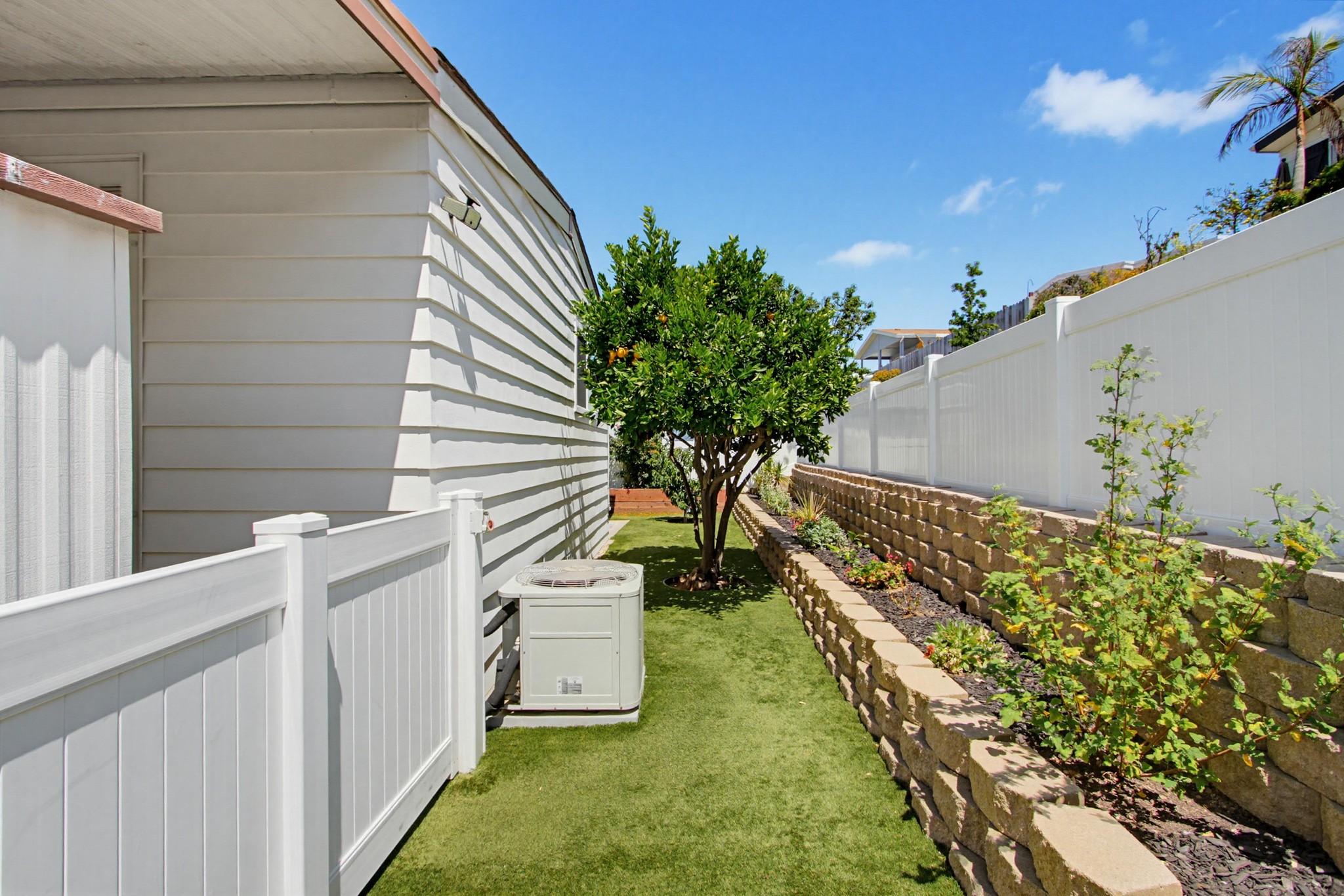 Virtual tour photo 42 of 55 for 1219 E Barham Dr Spc 178