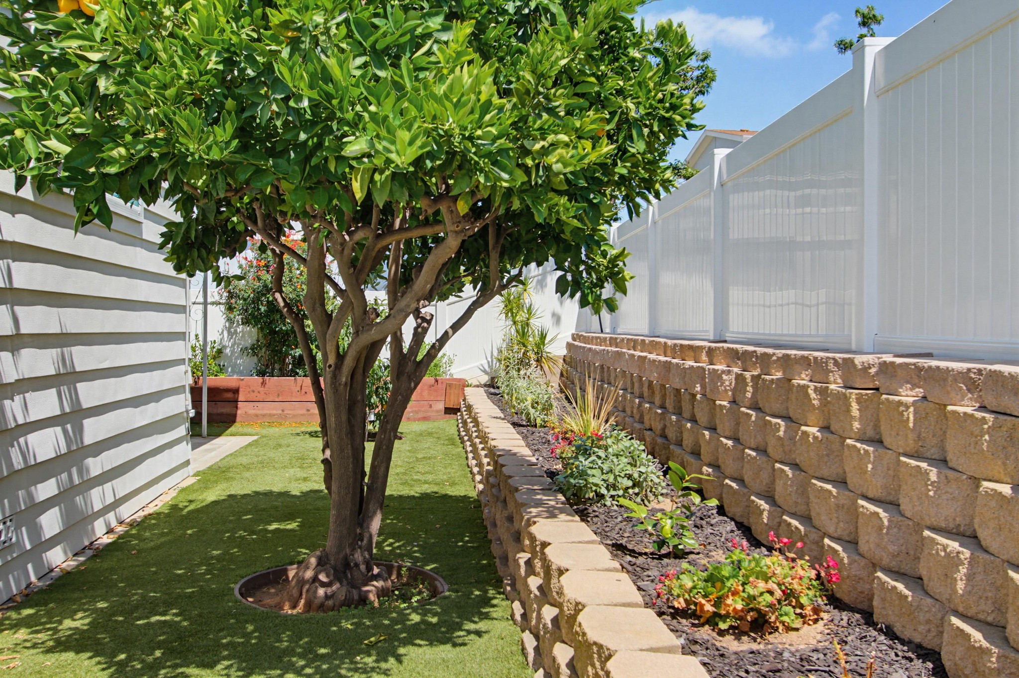 Virtual tour photo 44 of 55 for 1219 E Barham Dr Spc 178