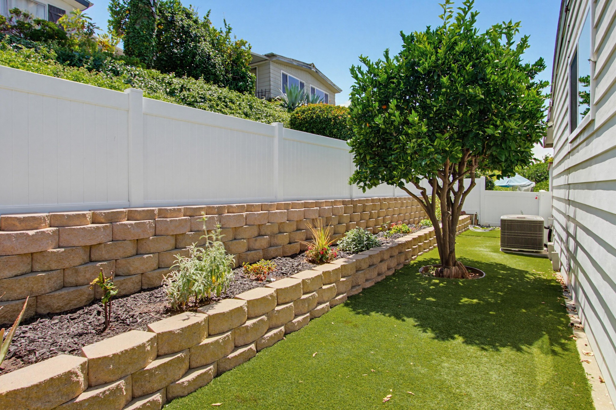Virtual tour photo 45 of 55 for 1219 E Barham Dr Spc 178