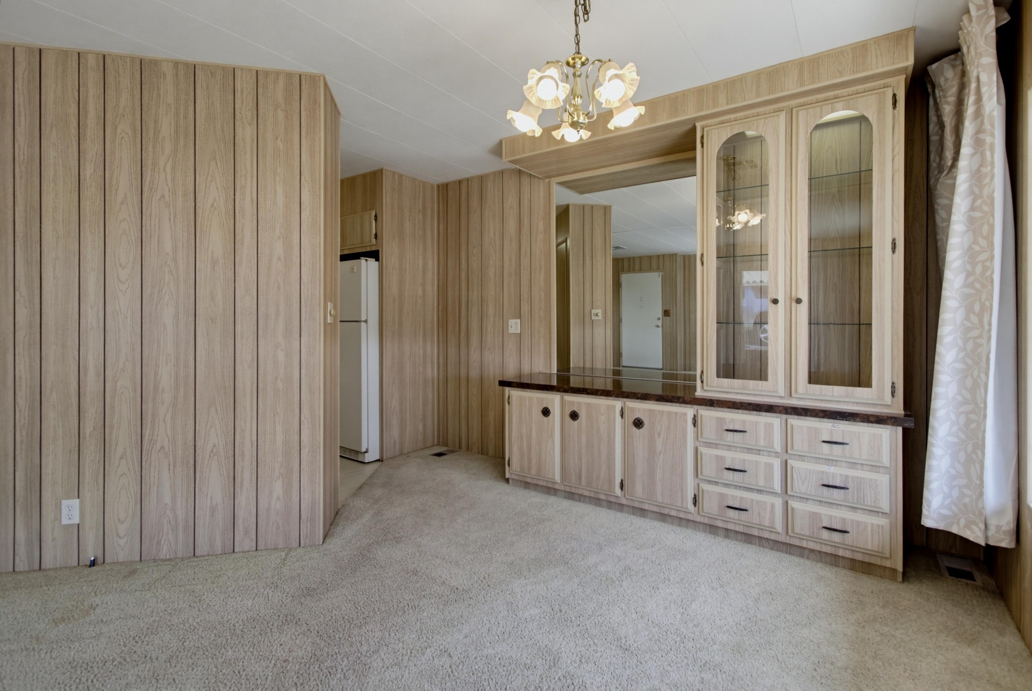 Virtual tour photo 10 of 41 for 1219 E Barham Dr Spc 24