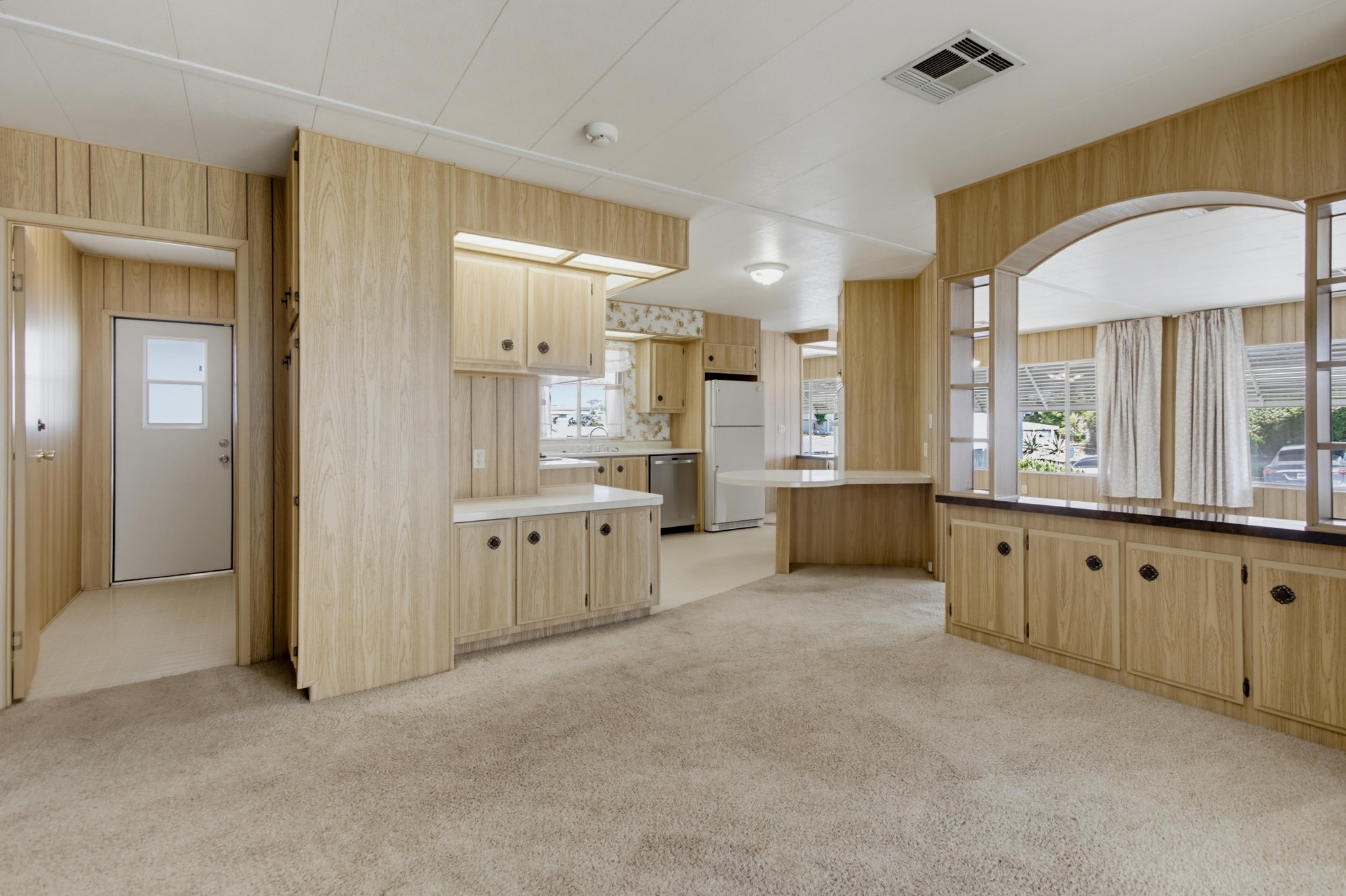 Virtual tour photo 18 of 41 for 1219 E Barham Dr Spc 24