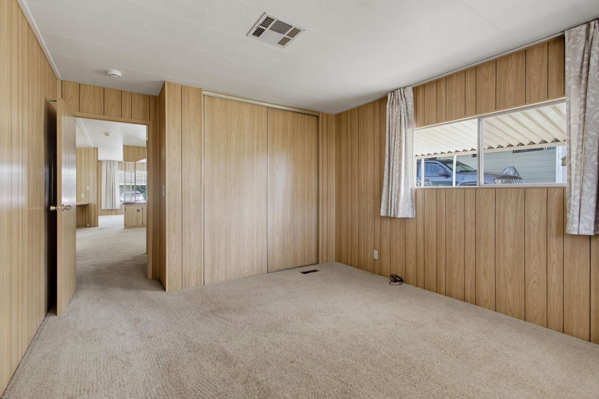Virtual tour photo 28 of 41 for 1219 E Barham Dr Spc 24