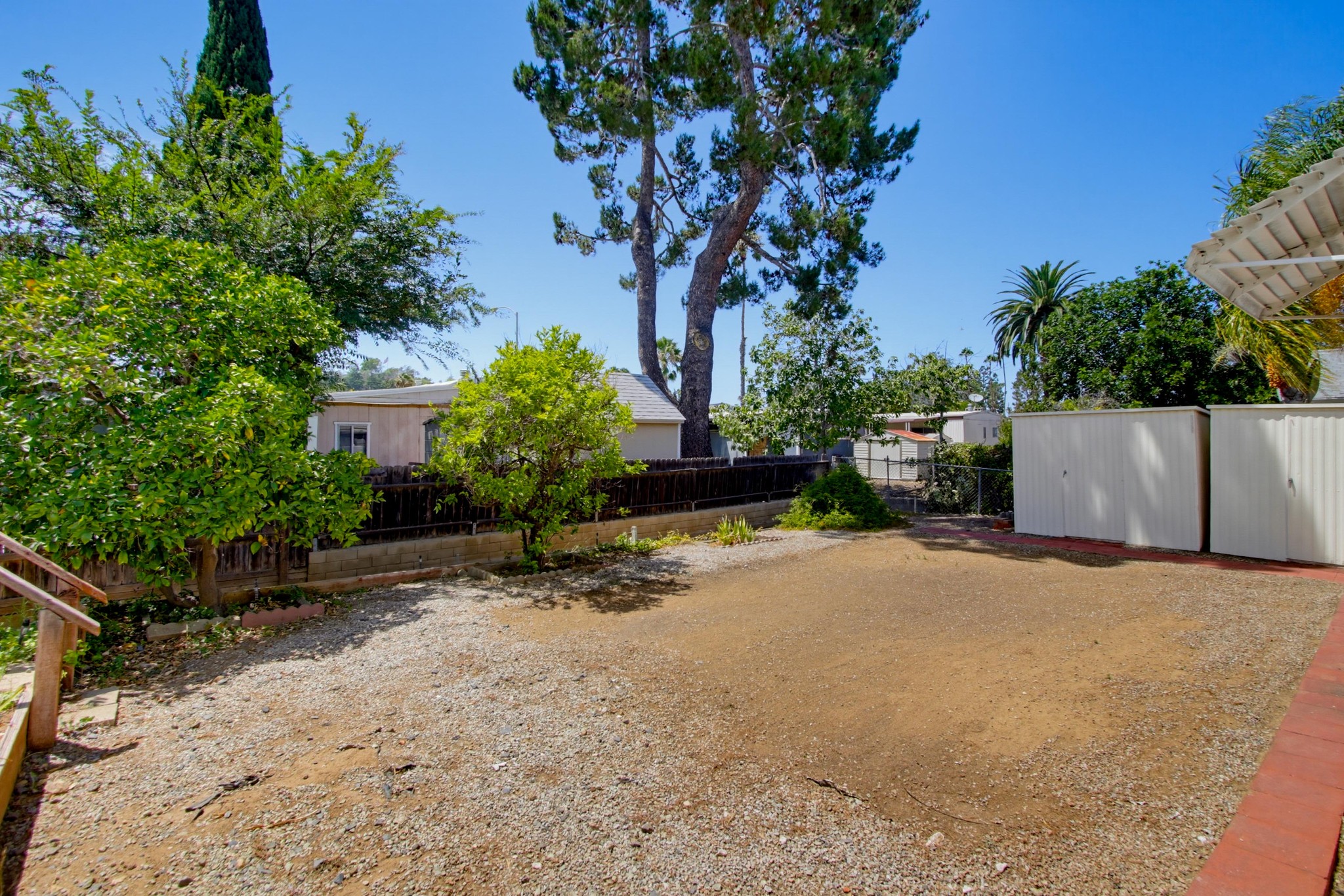 Virtual tour photo 33 of 41 for 1219 E Barham Dr Spc 24