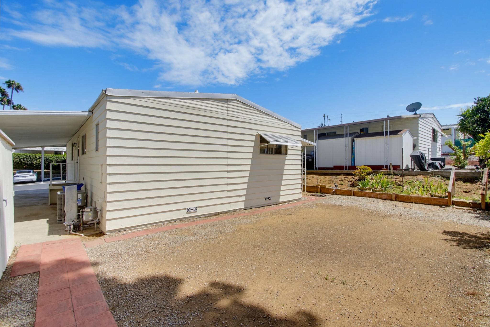Virtual tour photo 36 of 41 for 1219 E Barham Dr Spc 24