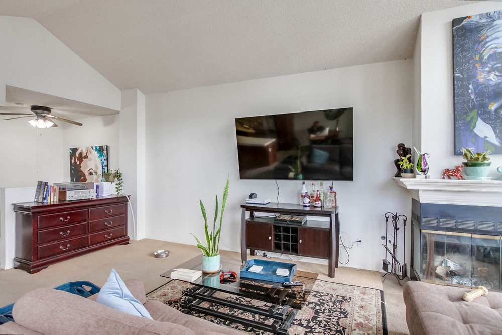 Virtual tour photo 10 of 43 for 1219 Hornblend St