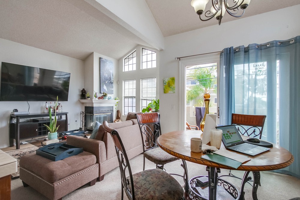 Virtual tour photo 16 of 43 for 1219 Hornblend St