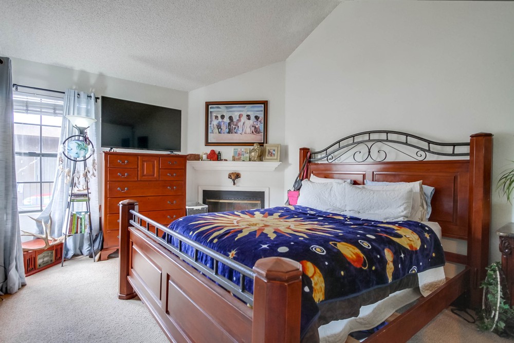 Virtual tour photo 23 of 43 for 1219 Hornblend St