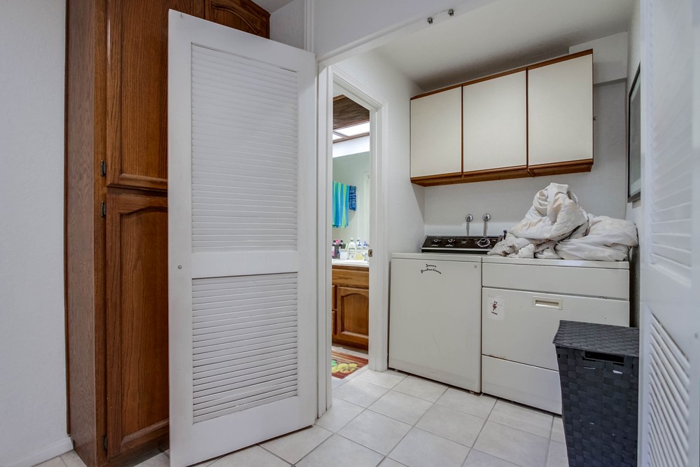 Virtual tour photo 35 of 43 for 1219 Hornblend St