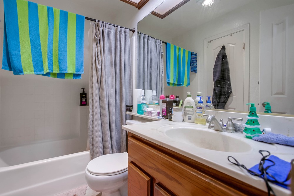 Virtual tour photo 36 of 43 for 1219 Hornblend St