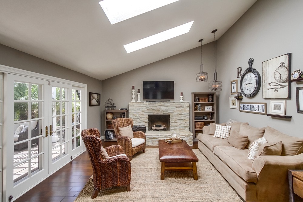 Virtual tour photo 14 of 47 for 12194 Loire Ct