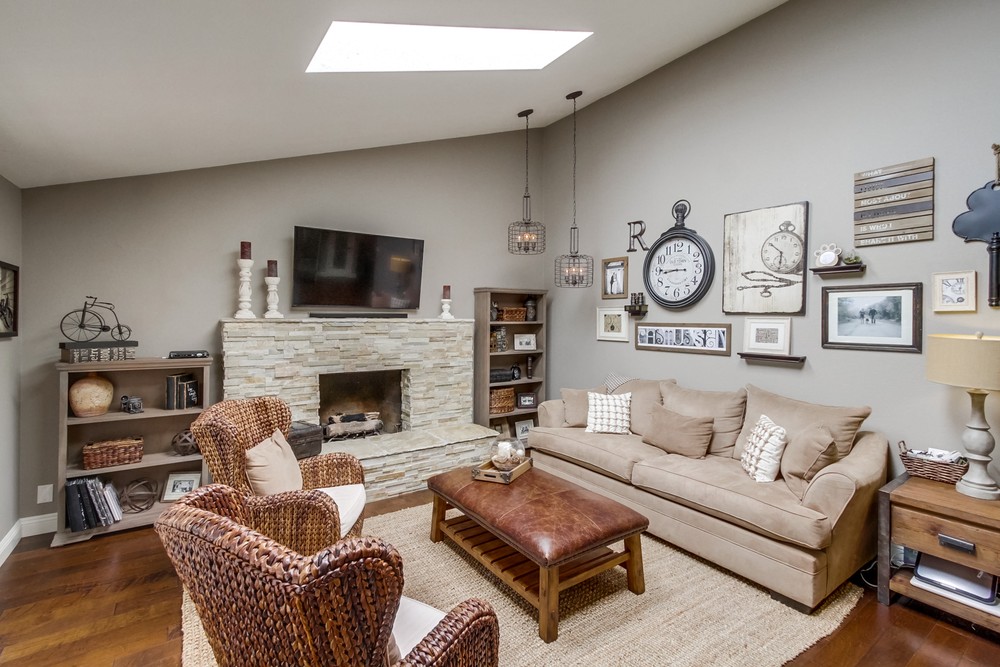 Virtual tour photo 15 of 47 for 12194 Loire Ct