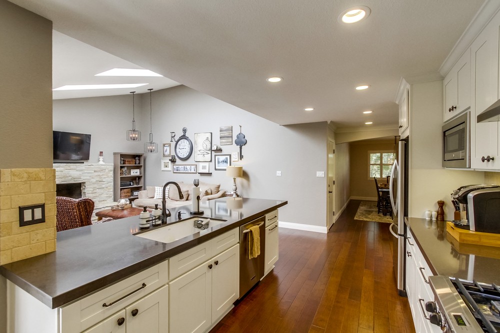 Virtual tour photo 17 of 47 for 12194 Loire Ct
