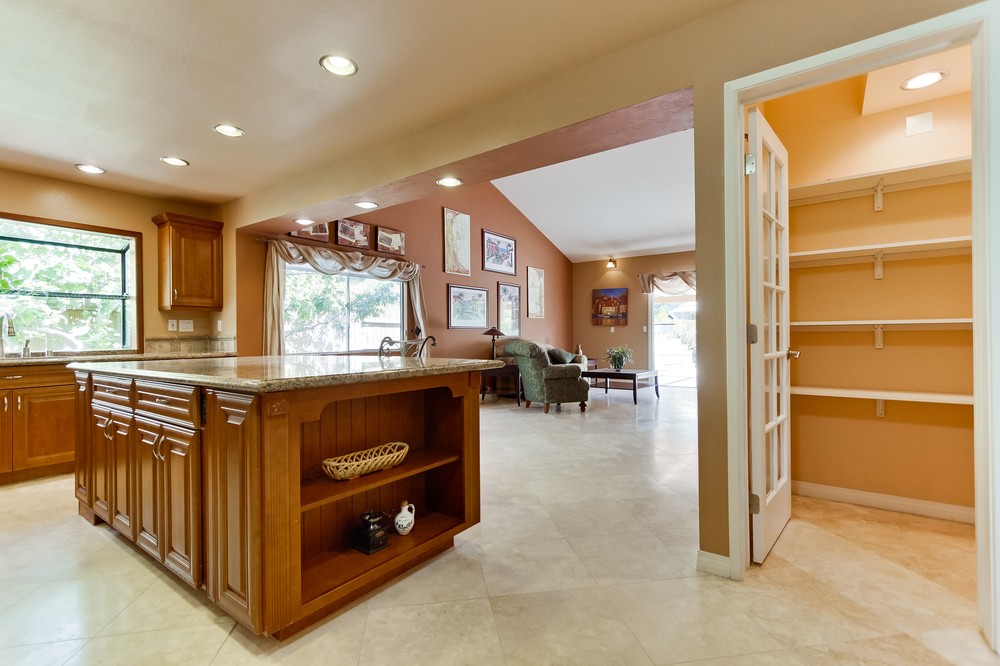 Virtual tour photo 10 of 38 for 12198 Loire Ct
