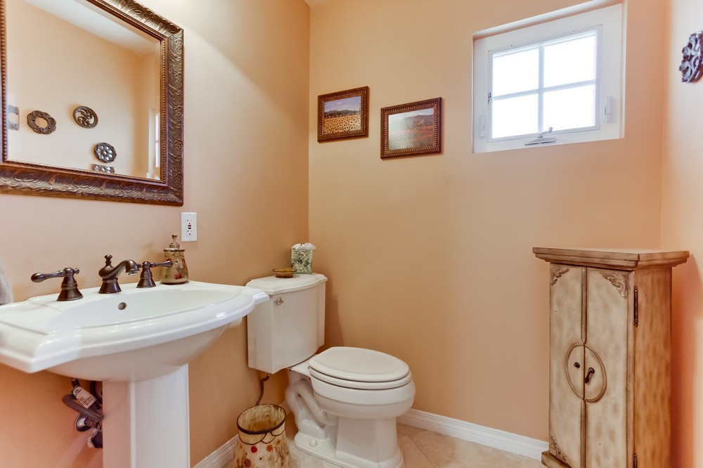 Virtual tour photo 16 of 38 for 12198 Loire Ct