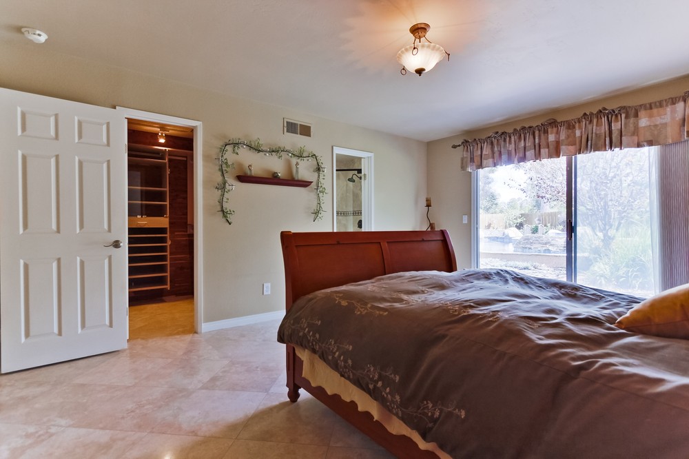 Virtual tour photo 18 of 38 for 12198 Loire Ct