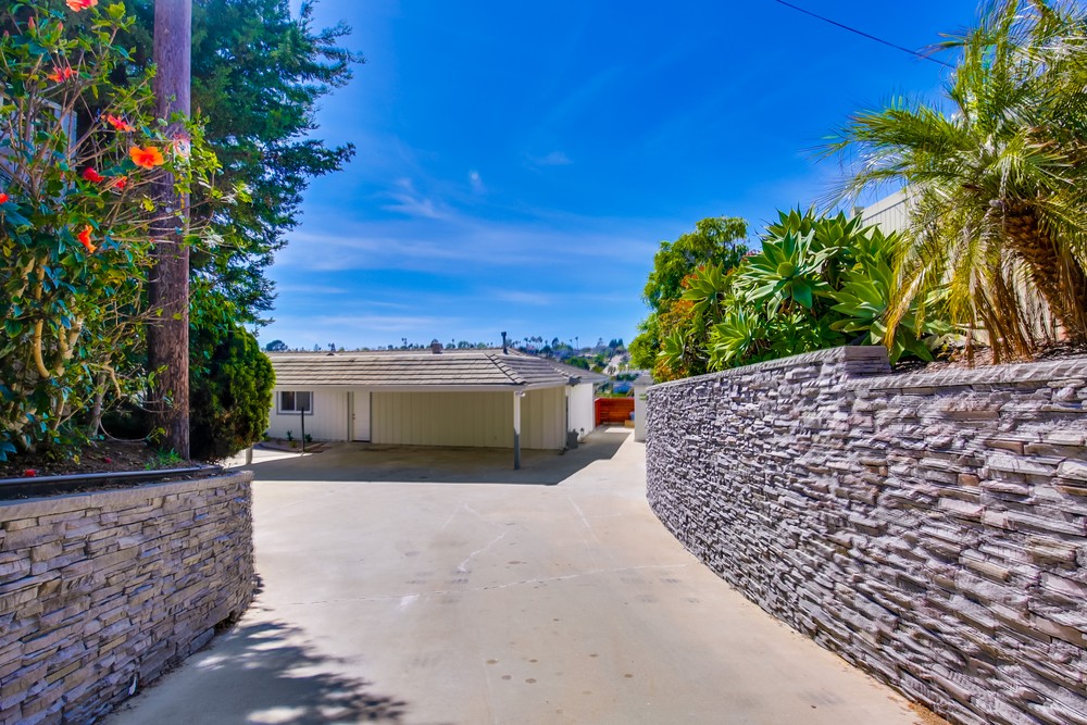 Virtual tour photo 4 of 153 for 1220 Concord St