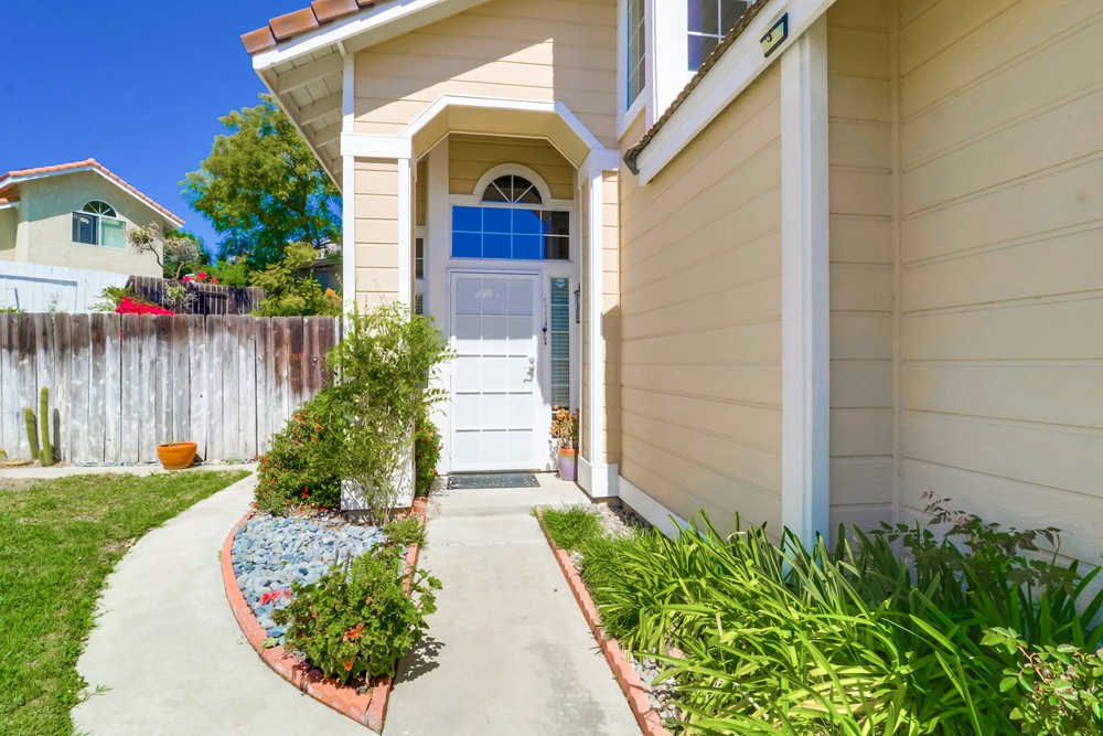 Virtual tour photo 6 of 45 for 12214 Creswick Ct