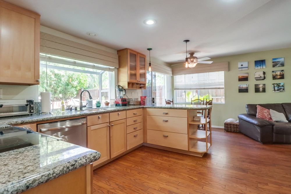 Virtual tour photo 18 of 45 for 12214 Creswick Ct