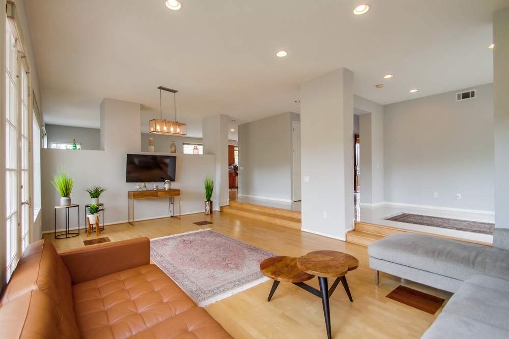 Virtual tour photo 15 of 72 for 12219 Candy Rose Ct