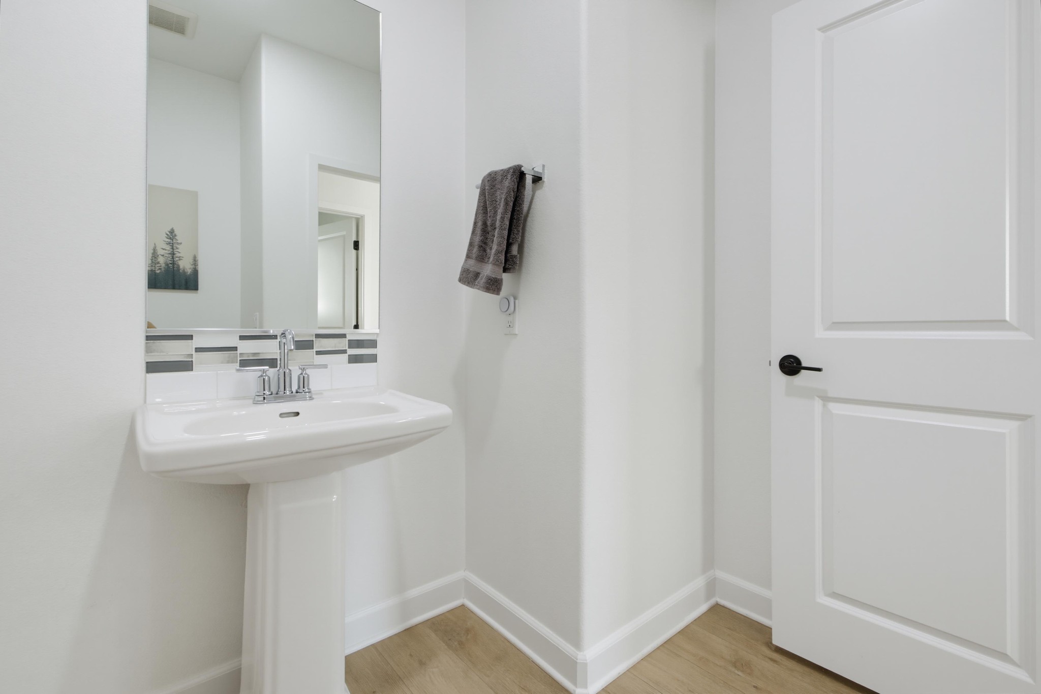 Virtual tour photo 17 of 42 for 1222 Sunrise View #105