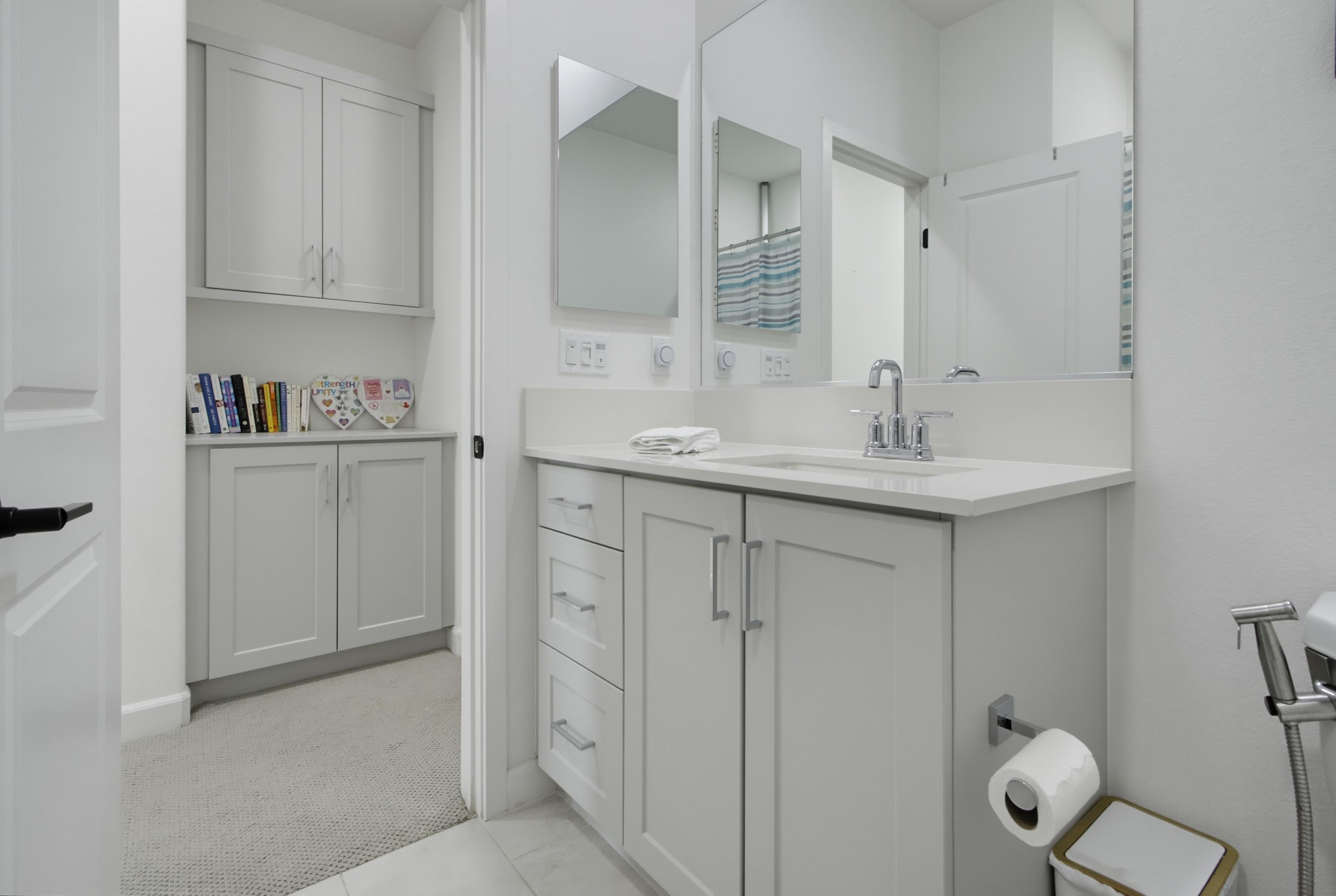 Virtual tour photo 25 of 42 for 1222 Sunrise View #105