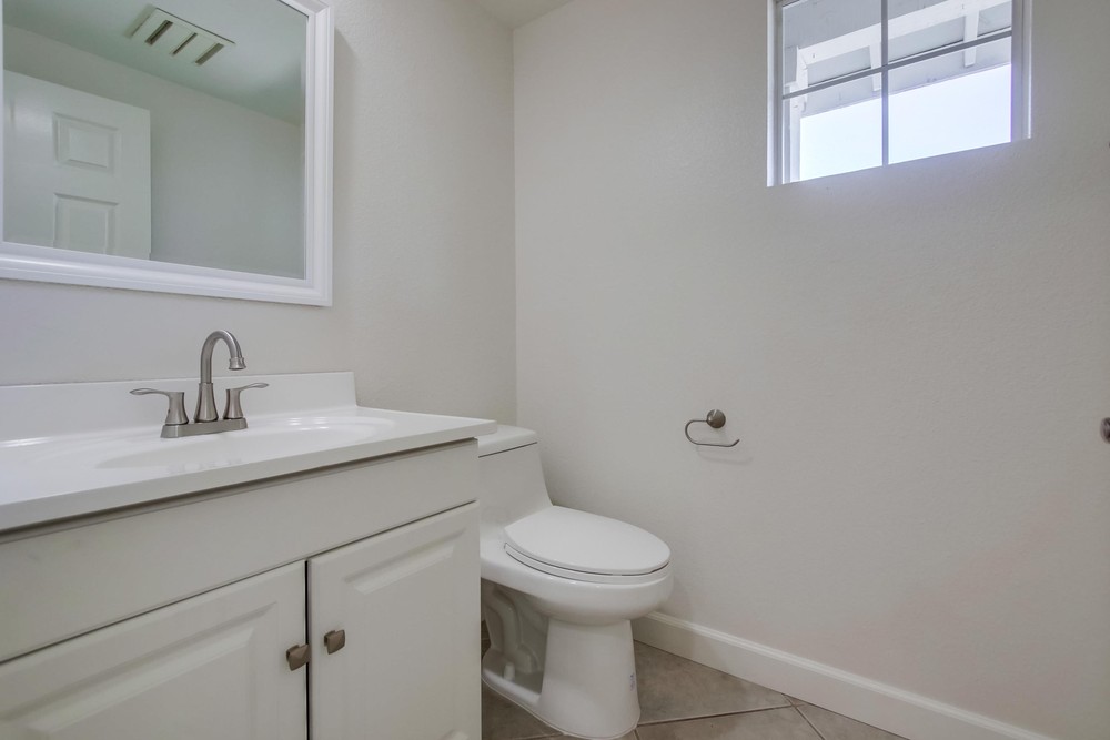 Virtual tour photo 17 of 38 for 12232 Middlebrook Square