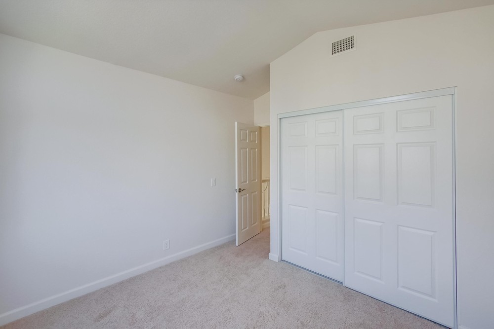 Virtual tour photo 29 of 38 for 12232 Middlebrook Square