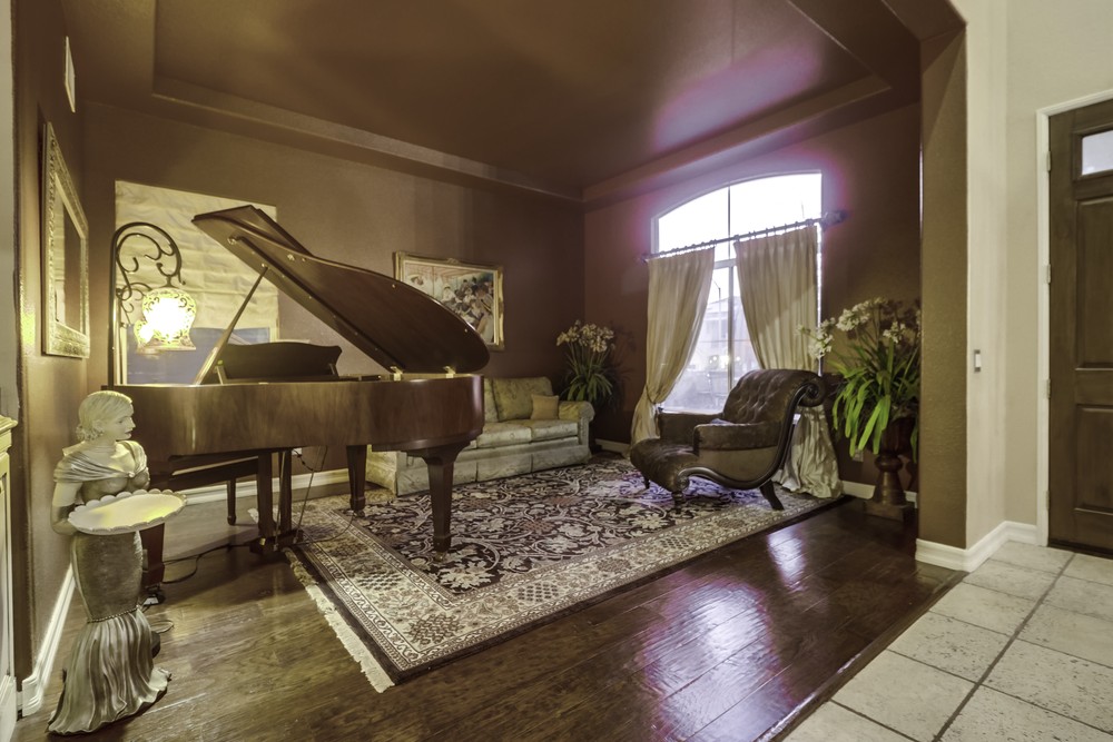 Virtual tour photo 24 of 102 for 12237 Misty Blue Ct