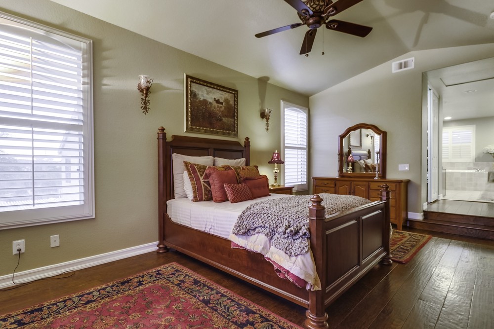 Virtual tour photo 44 of 102 for 12237 Misty Blue Ct