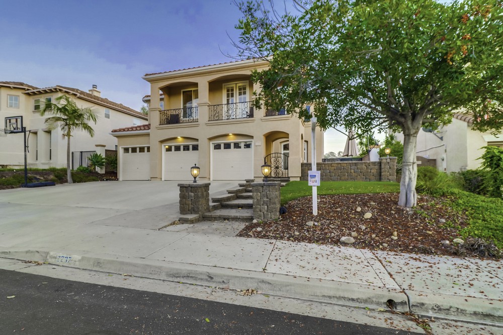 Virtual tour photo 67 of 102 for 12237 Misty Blue Ct
