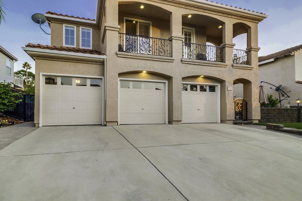 Virtual tour photo 70 of 102 for 12237 Misty Blue Ct